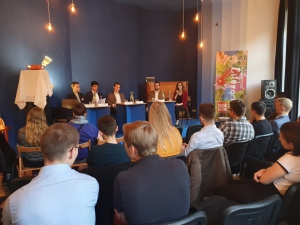 FMD Kraków: Debata młodzieżówek, nie tylko o klimacie